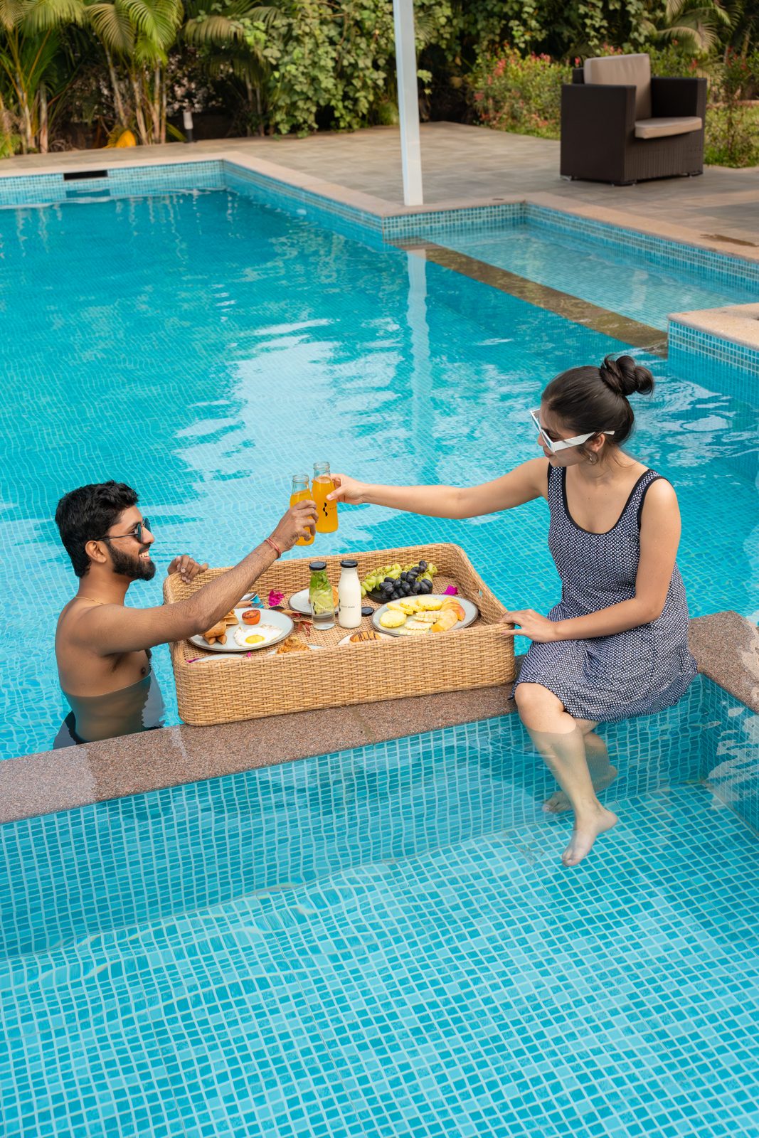 Floating Breakfast 2