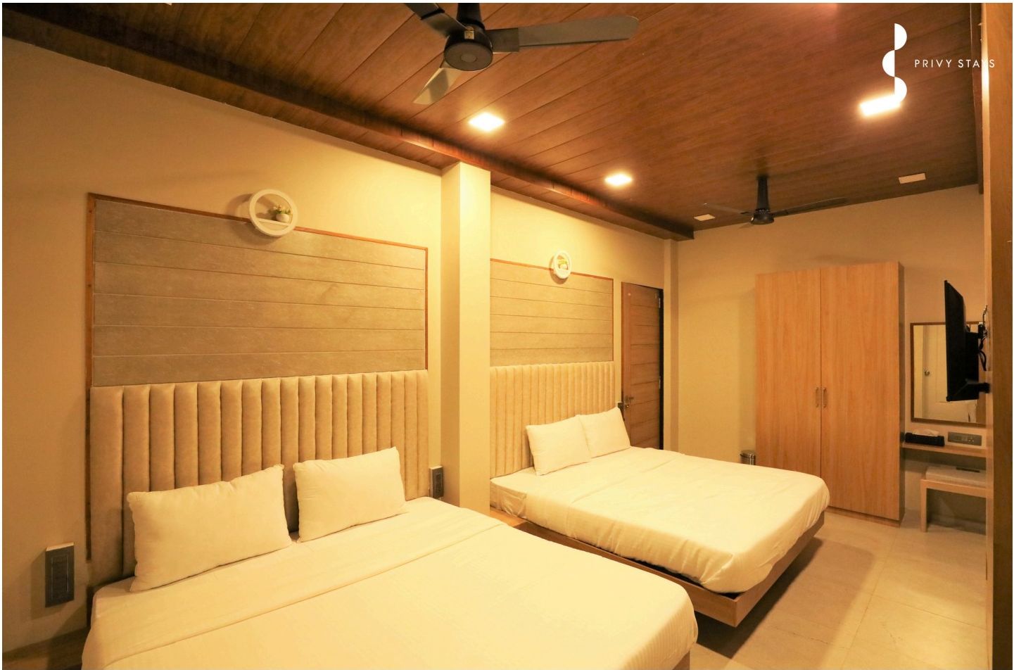 JK's Villa 8