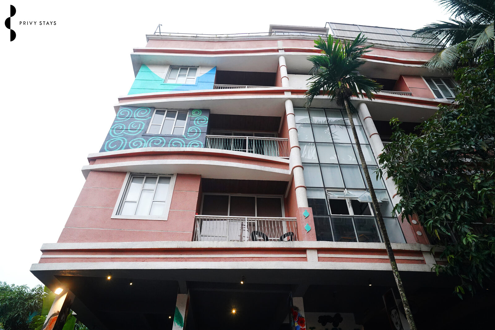 St. Ricky's Apartment Hotel